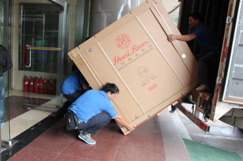 虎林钢琴贵重工艺品无忧运